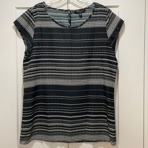 Black and White Crew Neck Top